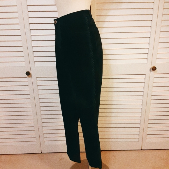 100% Leather Lightweight Suede by Chicos with Leather Braiding Down the Sides - Picture 4 of 16